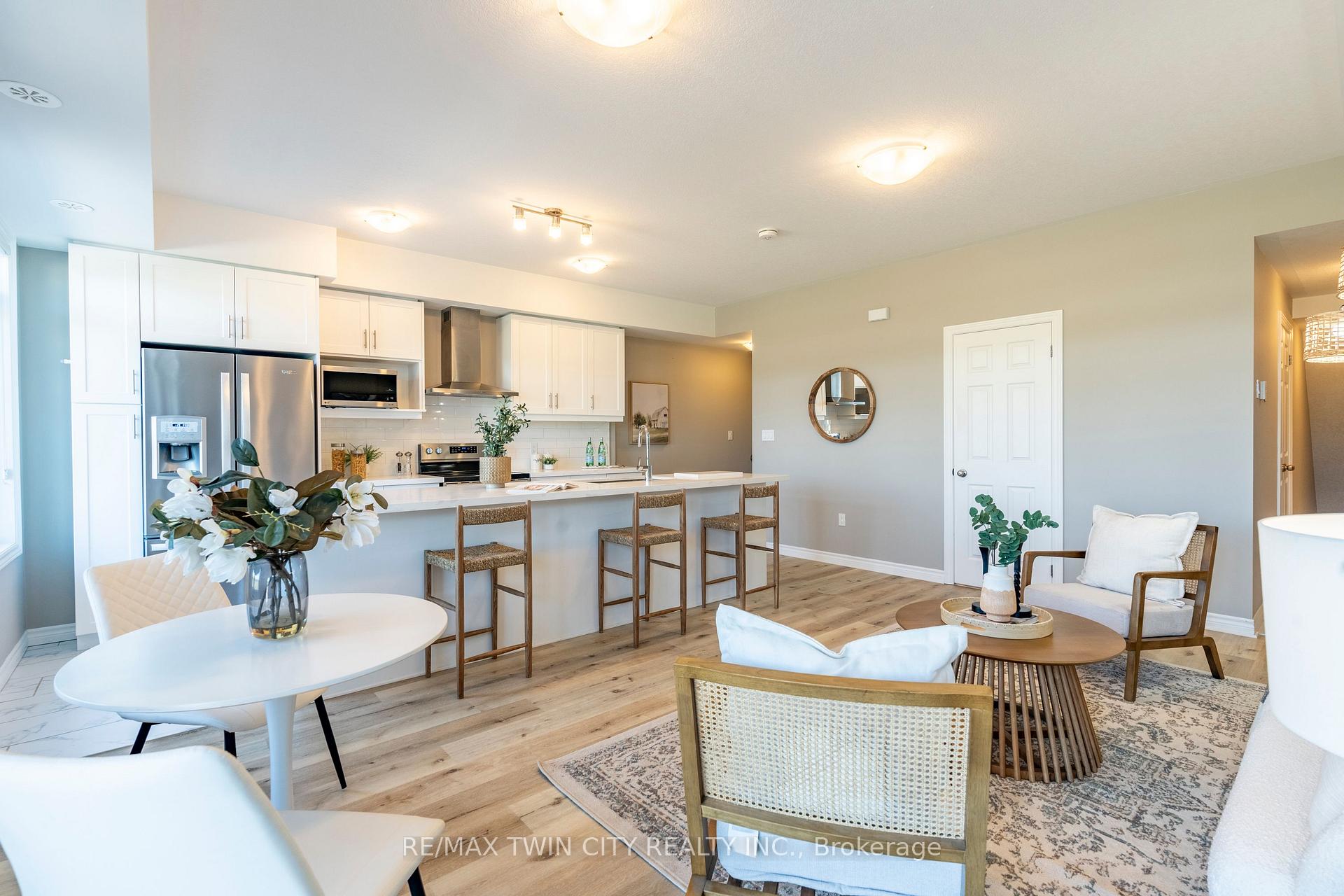 Photo 5 of 152 Wheat Lane, Kitchener — HOMEH
