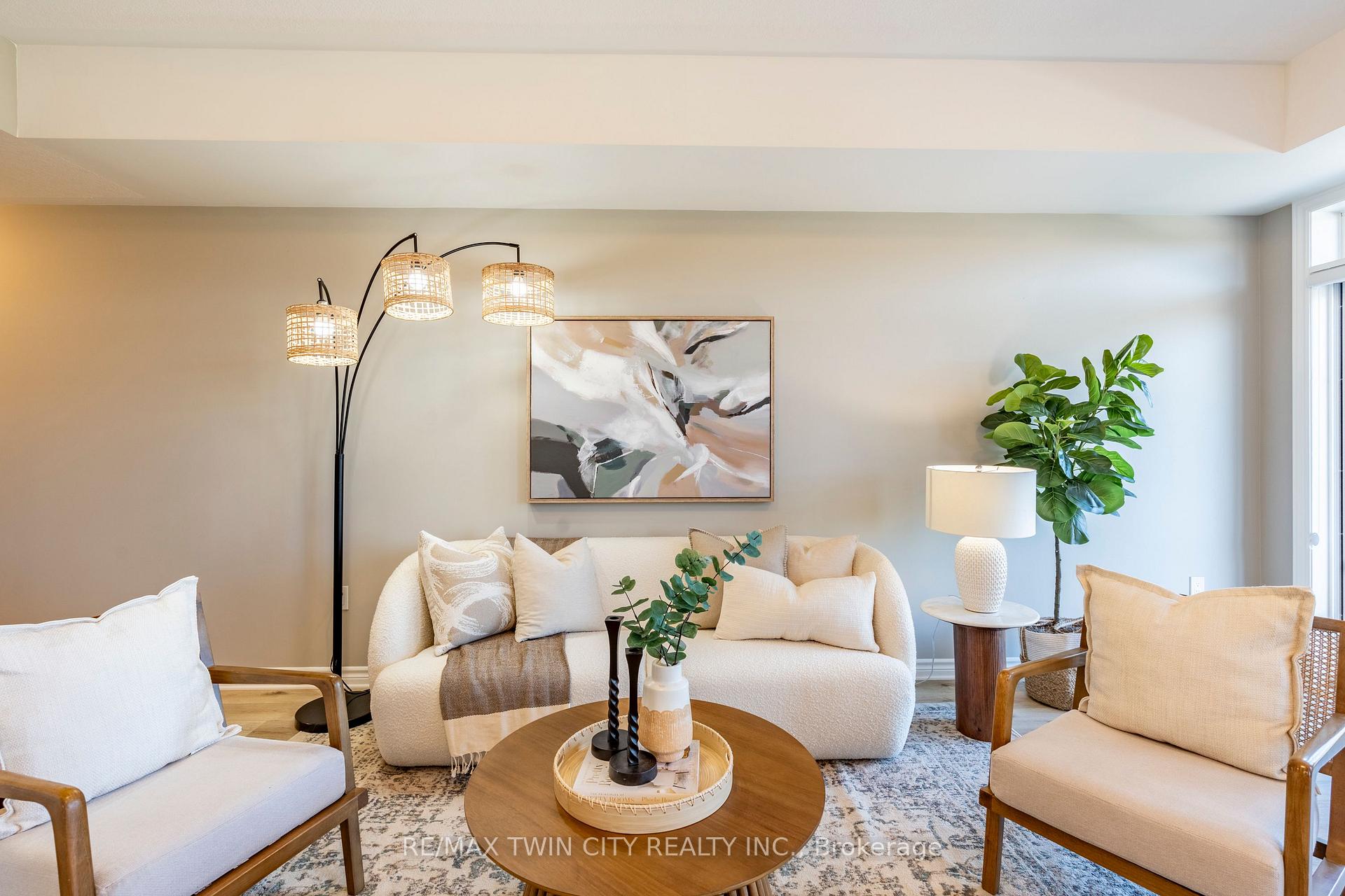 Photo 6 of 152 Wheat Lane, Kitchener — HOMEH