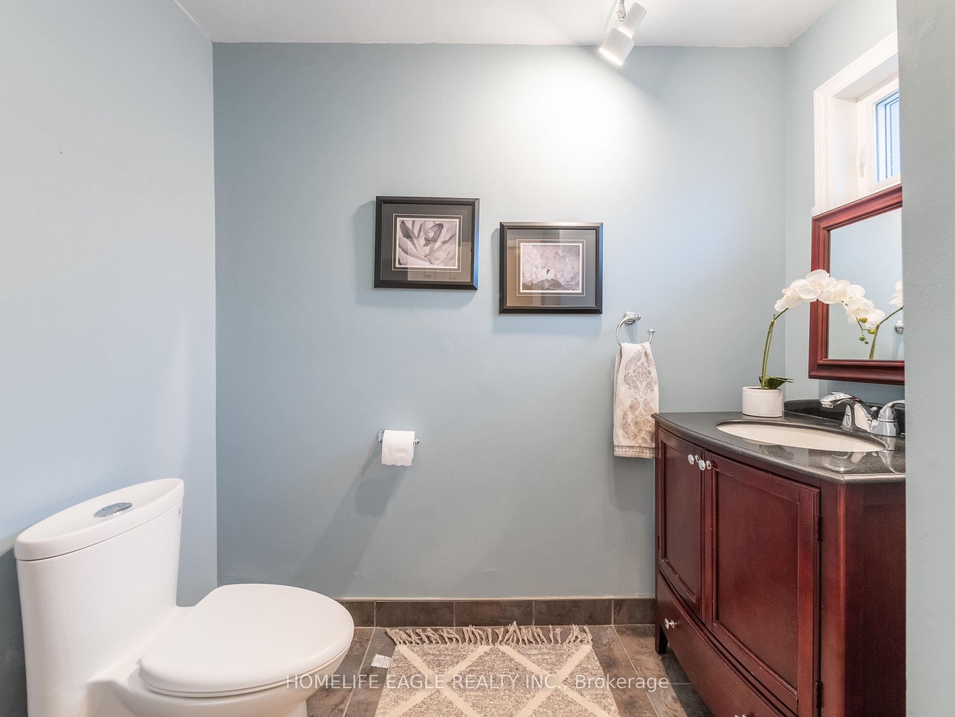 Photo 22 of Unit 47, 64 Poplar Crescent, Aurora, Aurora Highlands — HOMEH