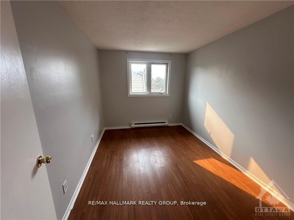 Photo 9 of Unit 32, 2610 Draper Avenue, Ottawa, Redwood Park — HOMEH