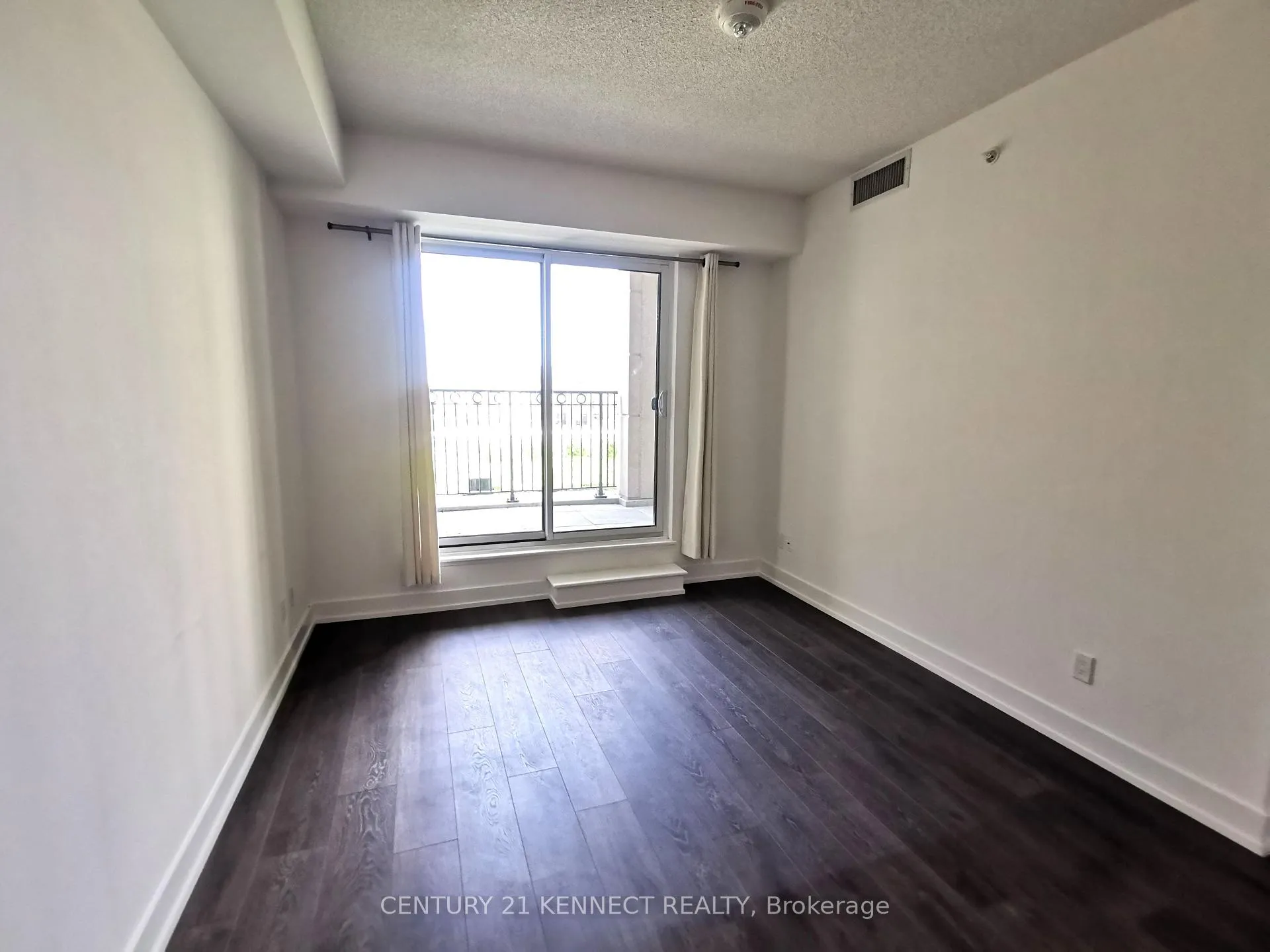Photo 5 of Unit 307W, 268 Buchanan Drive, Markham, Unionville — HOMEH
