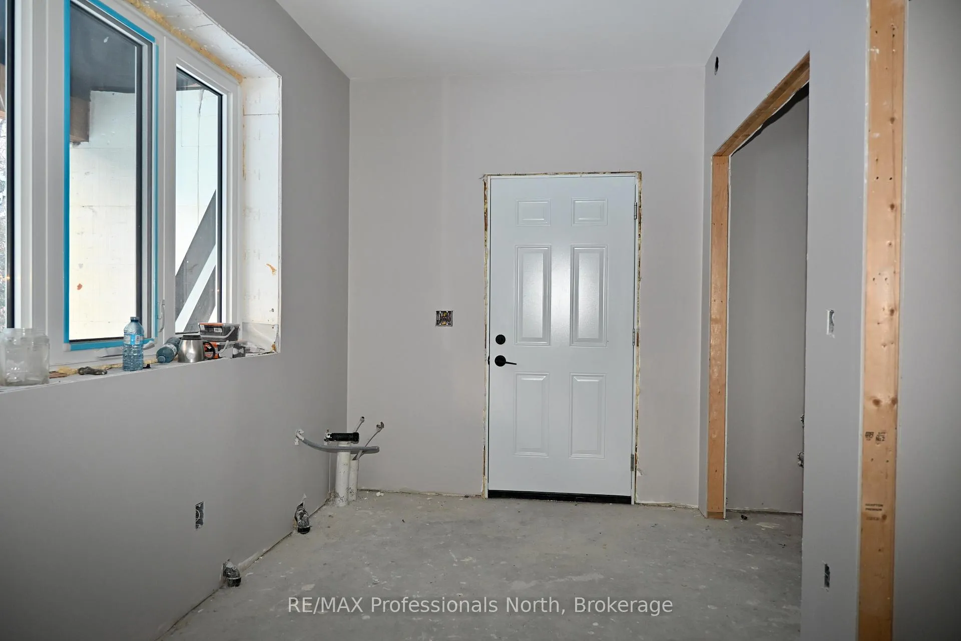 Photo 122 of 121 Loon Lake Road, Magnetawan — HOMEH