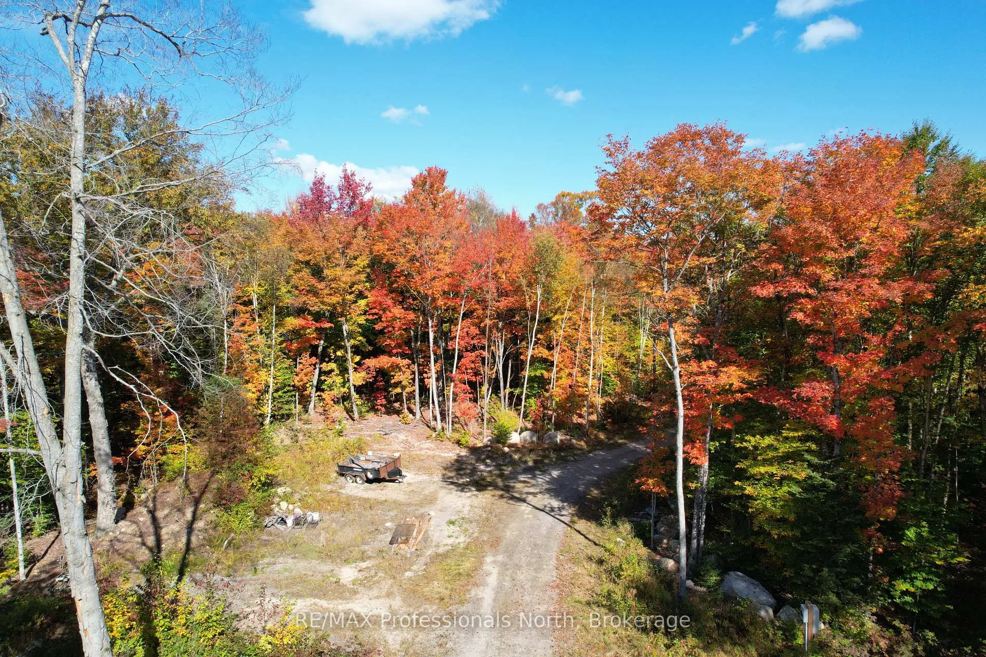 Photo 6 of 121 Loon Lake Road, Magnetawan — HOMEH