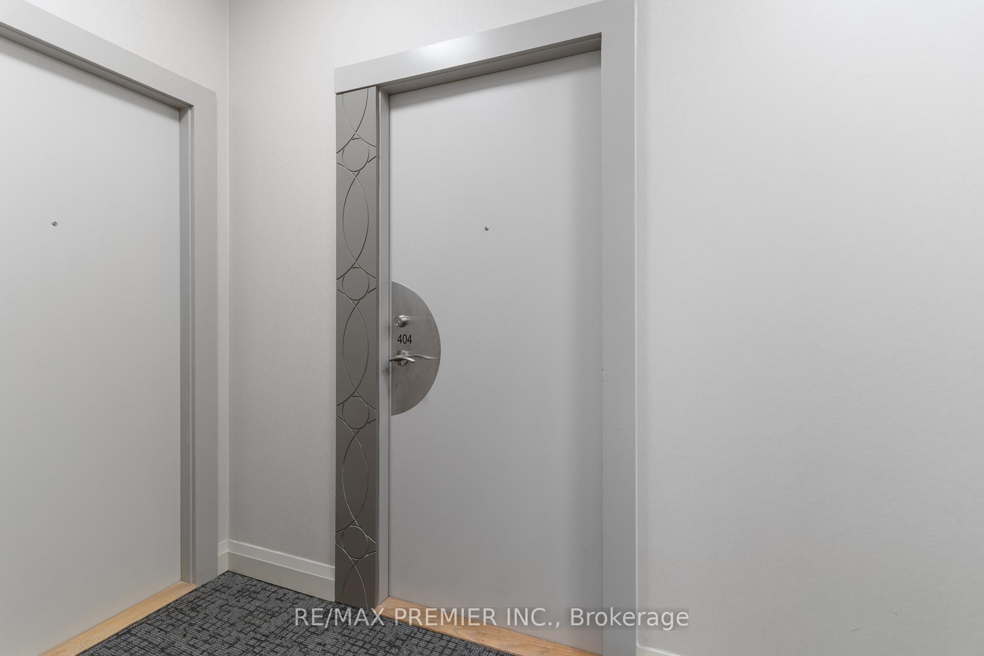 Photo 6 of Unit 404, 1486 Bathurst Street, Toronto, Humewood-Cedarvale — HOMEH