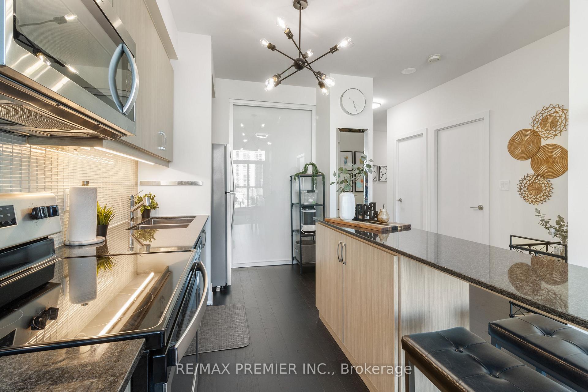 Photo 23 of Unit 404, 1486 Bathurst Street, Toronto, Humewood-Cedarvale — HOMEH
