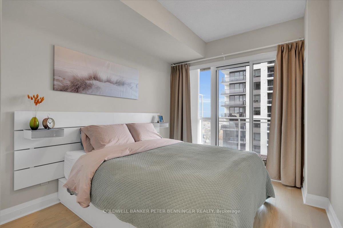 Photo 7 of Unit 1306, 83 Redpath Avenue, Toronto, Mount Pleasant West — HOMEH
