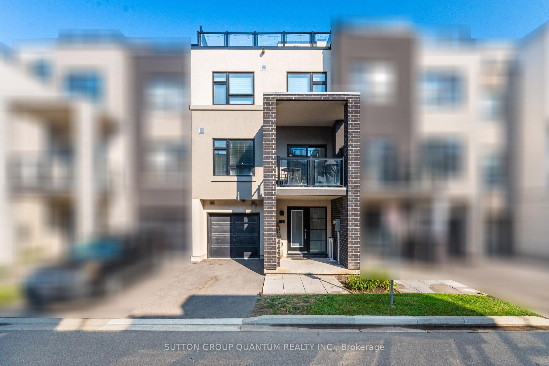 Front of Unit 19, 1121 Cooke Boulevard