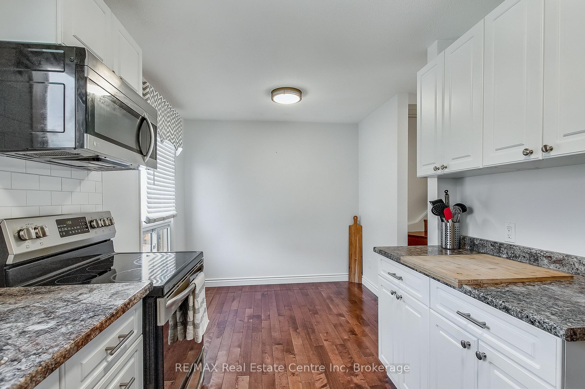 Photo 17 of Unit 35, 80 Old Country Drive, Kitchener — HOMEH
