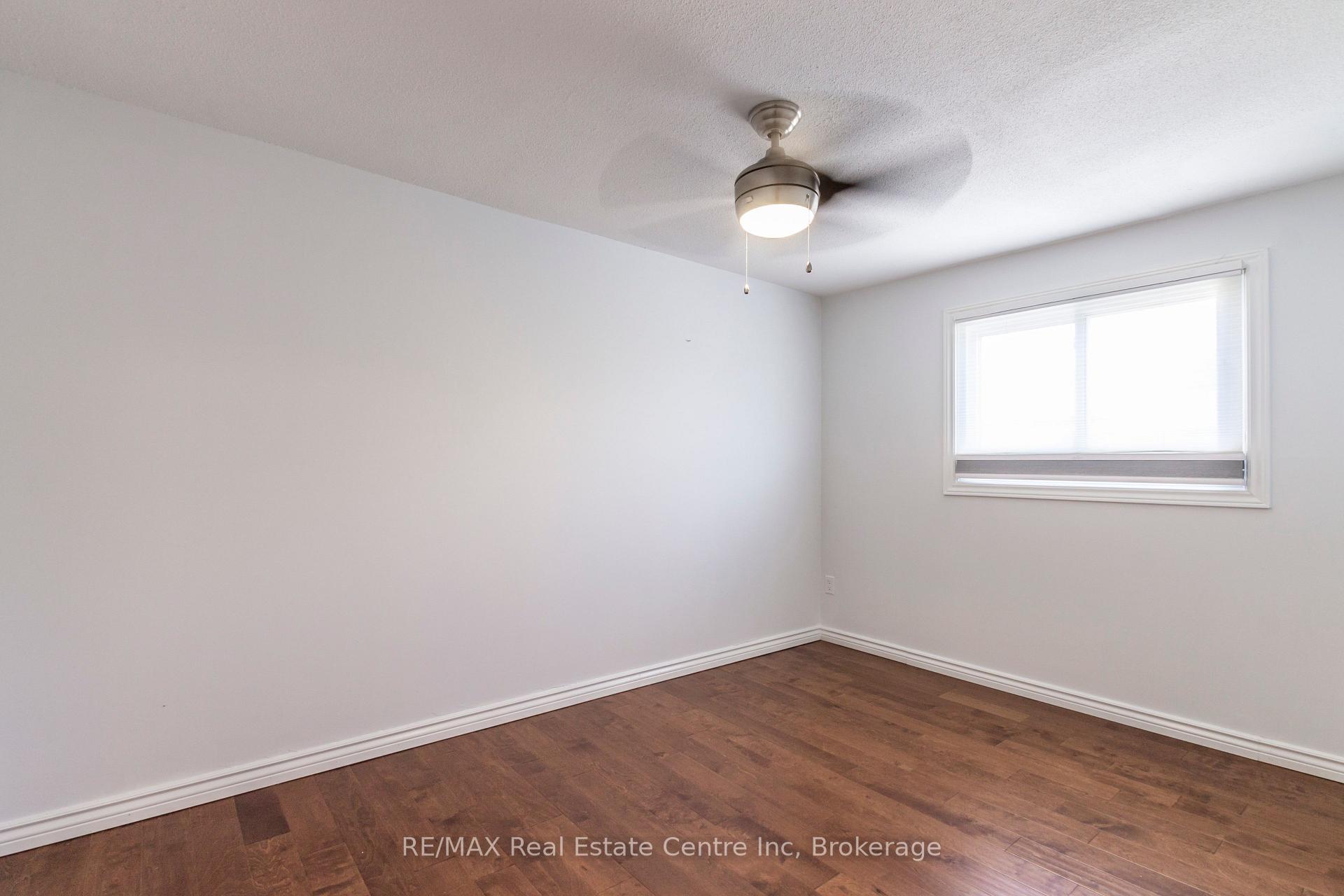Photo 19 of Unit 35, 80 Old Country Drive, Kitchener — HOMEH