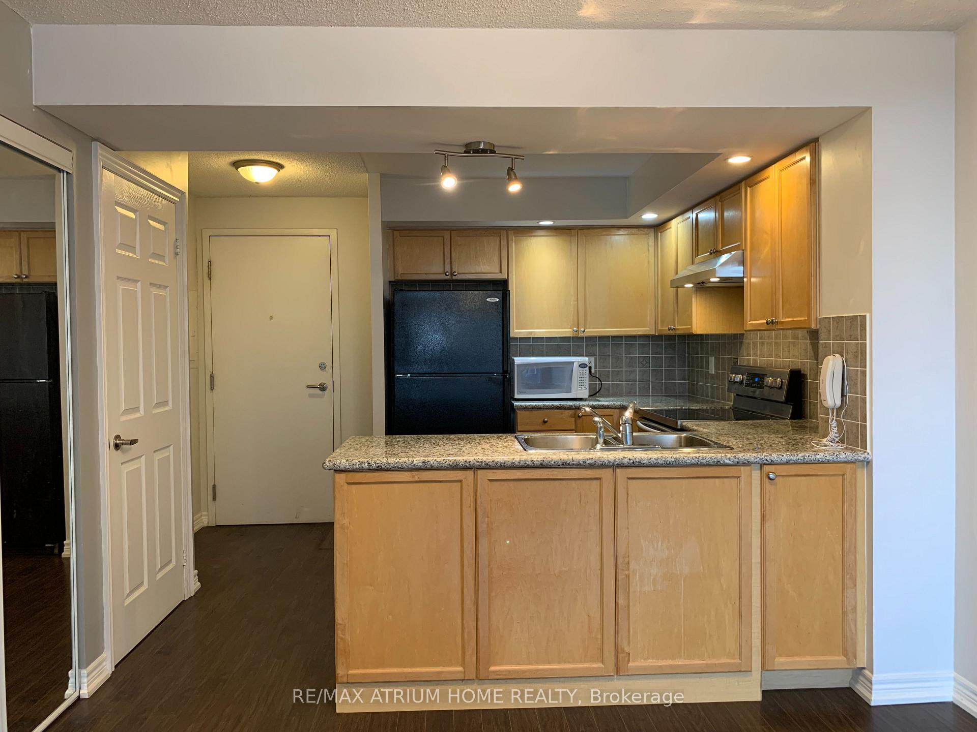 Photo 8 of Unit #731, 33 Cox Boulevard, Markham, Unionville — HOMEH