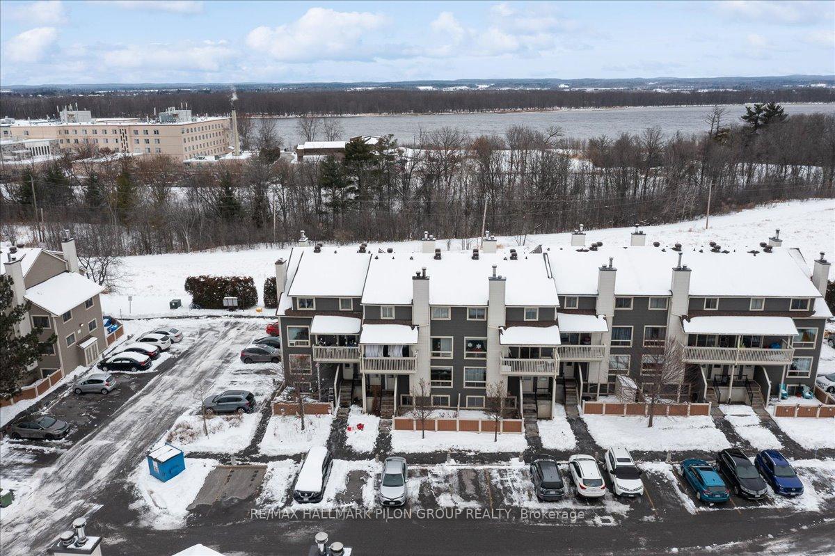 Photo 20 of Unit 85A, 758 St. Andre Drive, Ottawa, Hiawatha Park/Convent Glen — HOMEH