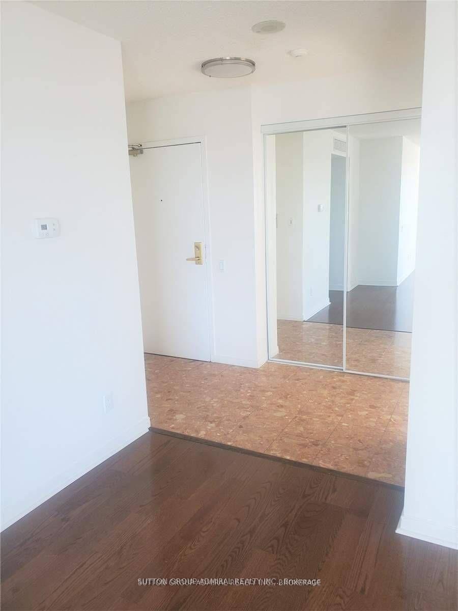 Photo 1 of Unit 612, 5 Emerald Lane, Vaughan, Crestwood-Springfarm-Yorkhill — HOMEH
