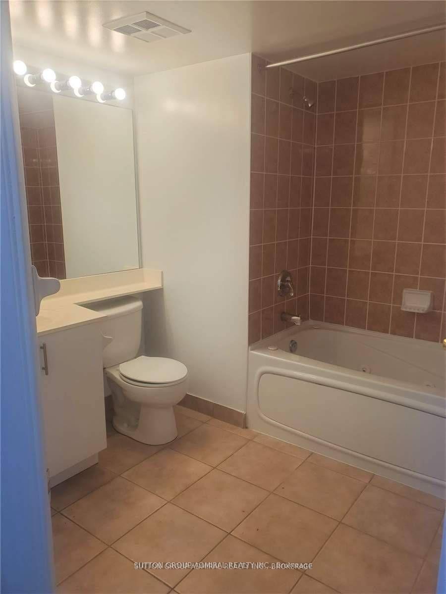 Photo 8 of Unit 612, 5 Emerald Lane, Vaughan, Crestwood-Springfarm-Yorkhill — HOMEH