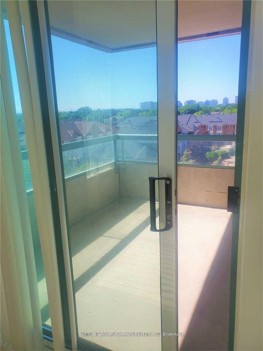 Photo 12 of Unit 612, 5 Emerald Lane, Vaughan, Crestwood-Springfarm-Yorkhill — HOMEH