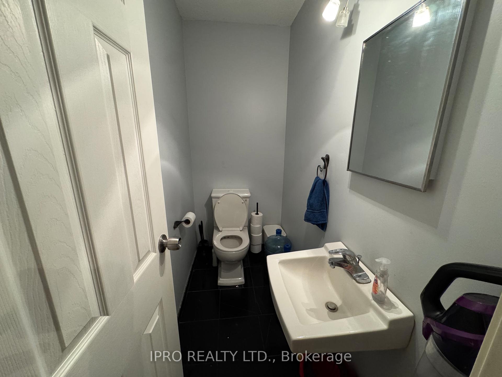 Photo 12 of 366 Scottsdale Drive, Guelph, Dovercliffe Park/Old University — HOMEH