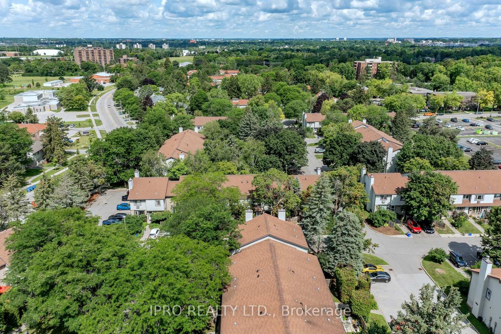Photo 30 of 366 Scottsdale Drive, Guelph, Dovercliffe Park/Old University — HOMEH