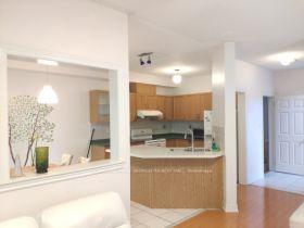 Photo 3 of 15 Albert Baily Way, Markham, Buttonville — HOMEH