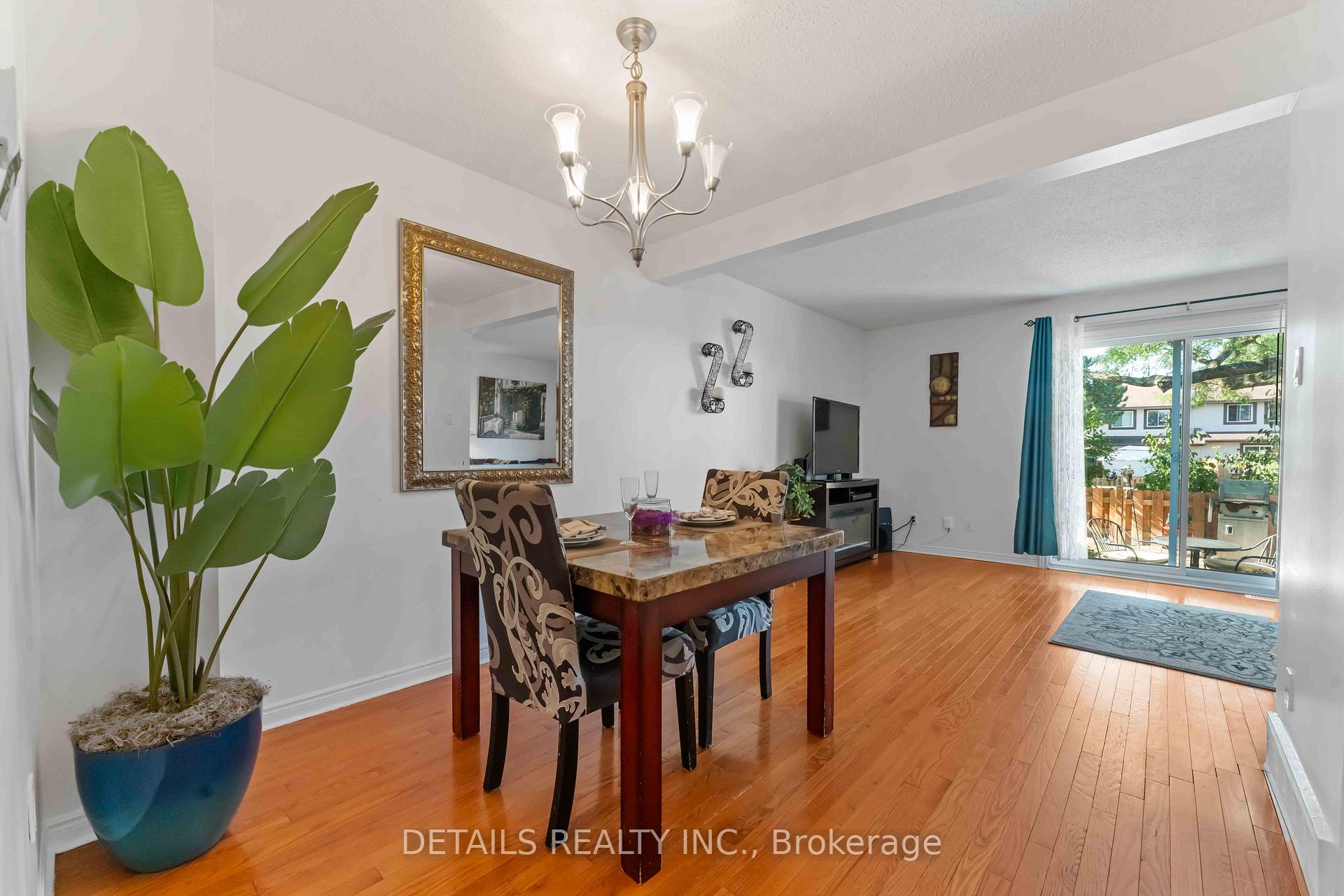 Photo 4 of Unit 70, 43 Stokes Crescent, Ottawa, Kanata - Glencairn/Hazeldean — HOMEH