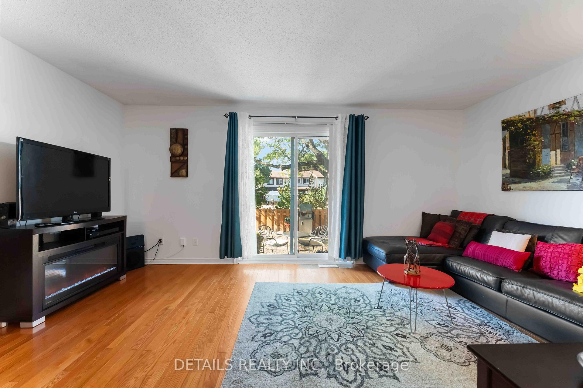 Photo 5 of Unit 70, 43 Stokes Crescent, Ottawa, Kanata - Glencairn/Hazeldean — HOMEH