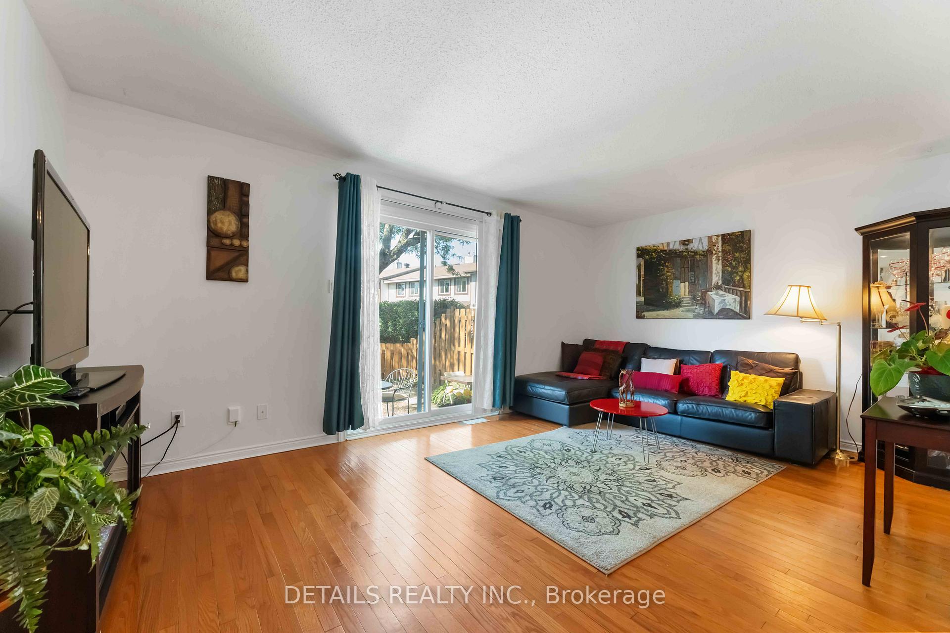 Photo 6 of Unit 70, 43 Stokes Crescent, Ottawa, Kanata - Glencairn/Hazeldean — HOMEH