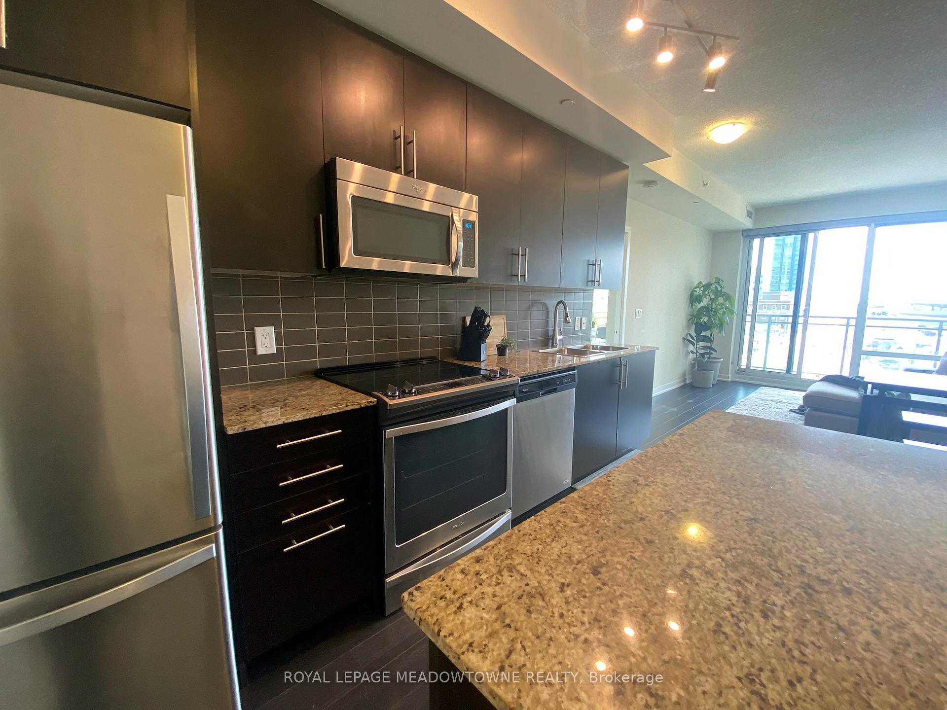Photo 6 of Unit 404, 85 Duke Street W, Kitchener, City Commercial Core — HOMEH