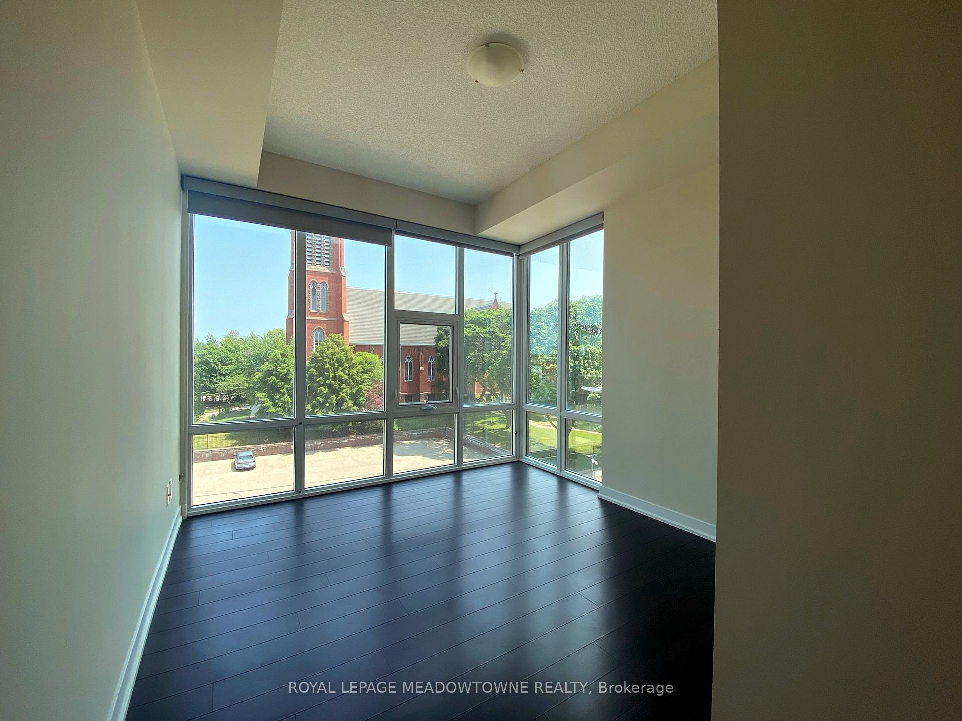 Photo 19 of Unit 404, 85 Duke Street W, Kitchener, City Commercial Core — HOMEH