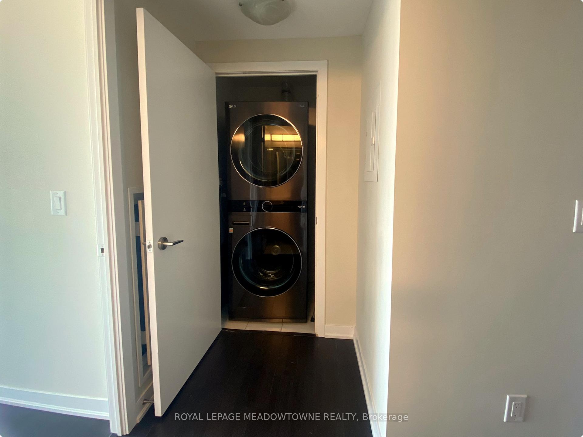 Photo 24 of Unit 404, 85 Duke Street W, Kitchener, City Commercial Core — HOMEH