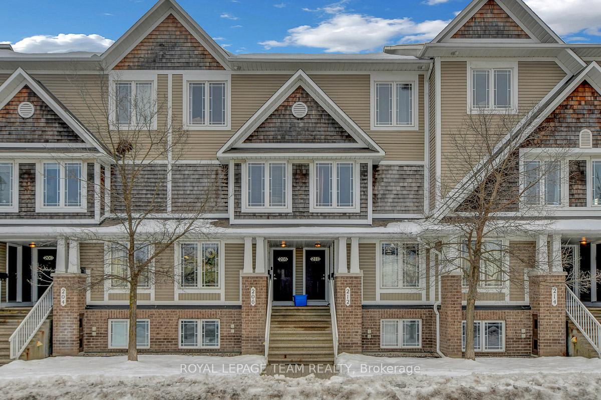 Photo 1 of Unit 18, 208 Chapman Mills Drive, Ottawa, Barrhaven - Strandherd — HOMEH