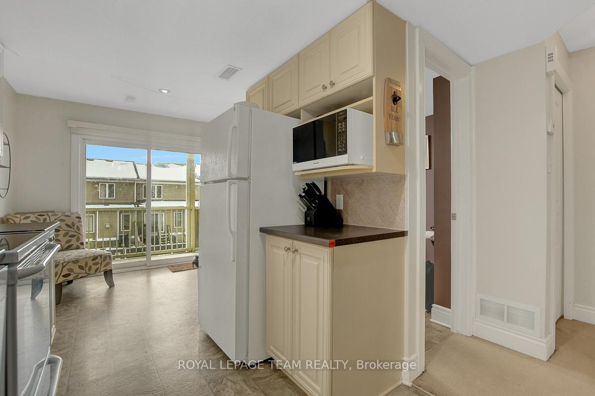 Photo 15 of Unit 18, 208 Chapman Mills Drive, Ottawa, Barrhaven - Strandherd — HOMEH