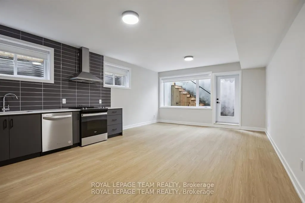 Photo 4 of Unit 1, 49 Grosvenor Avenue, Ottawa, Old Ottawa South — HOMEH