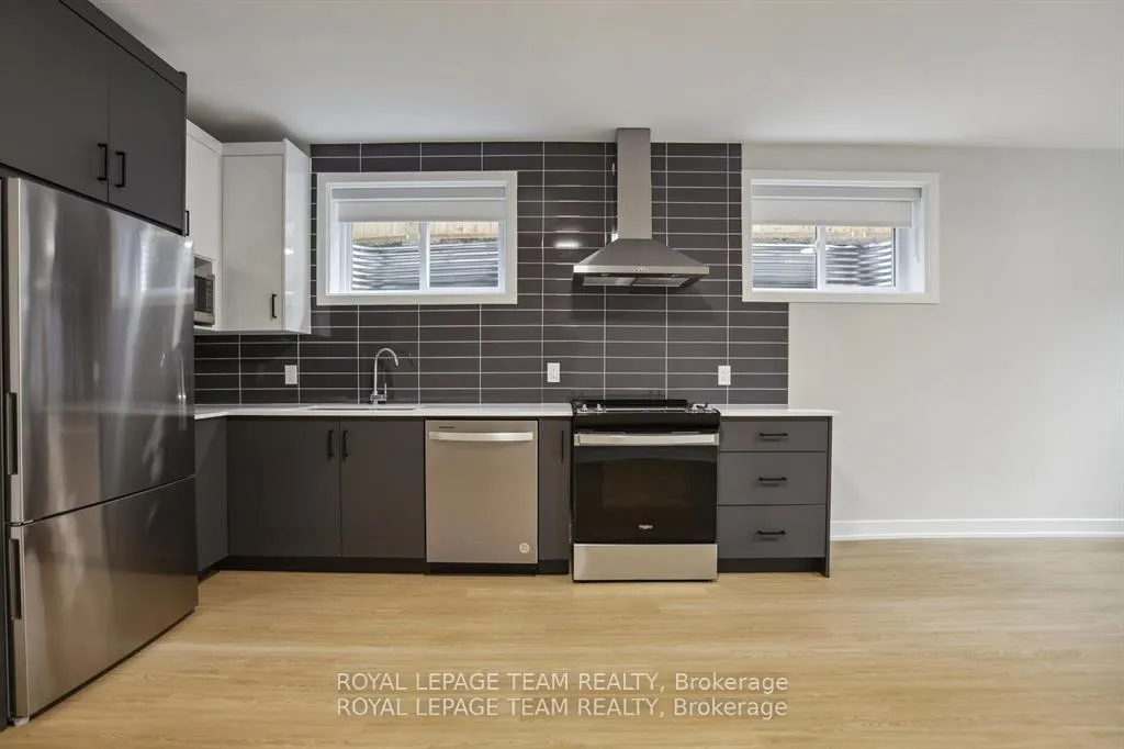 Photo 6 of Unit 1, 49 Grosvenor Avenue, Ottawa, Old Ottawa South — HOMEH