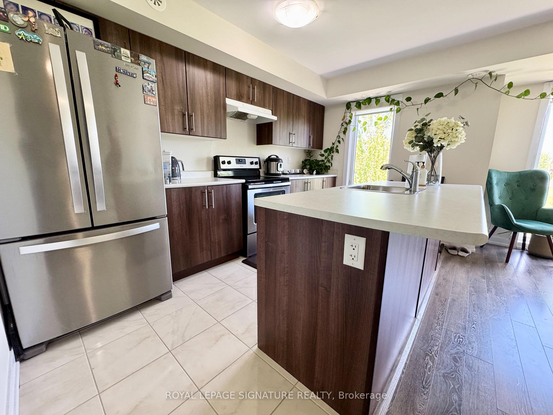 Photo 4 of Unit 816, 1 Blanche Lane, Markham, Cornell — HOMEH
