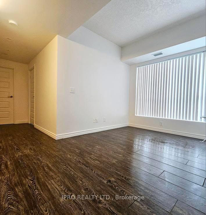 Front of Unit 2501, 158 King Street N