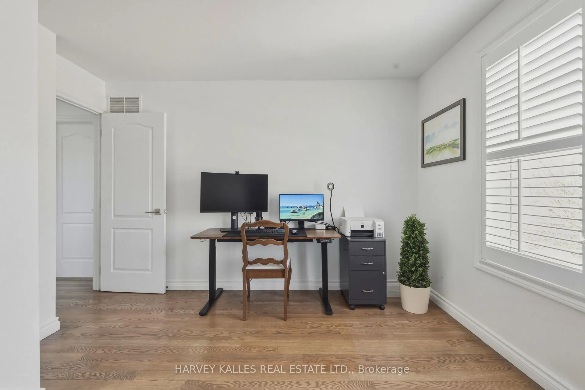 Photo 38 of 31 Ferris Road, Toronto, O'Connor-Parkview — HOMEH