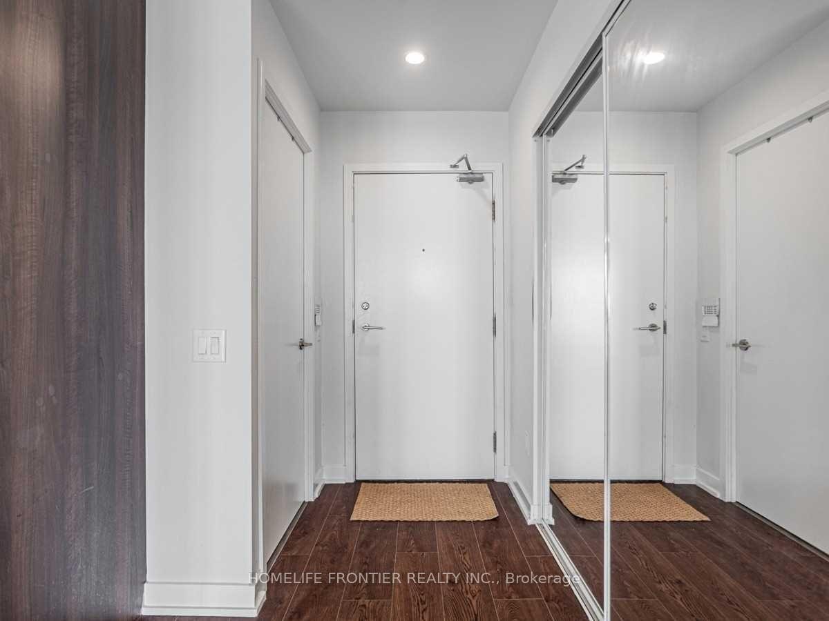 Photo 5 of Unit 2803, 121 Mcmahon Drive, North York, Bayview Village — HOMEH