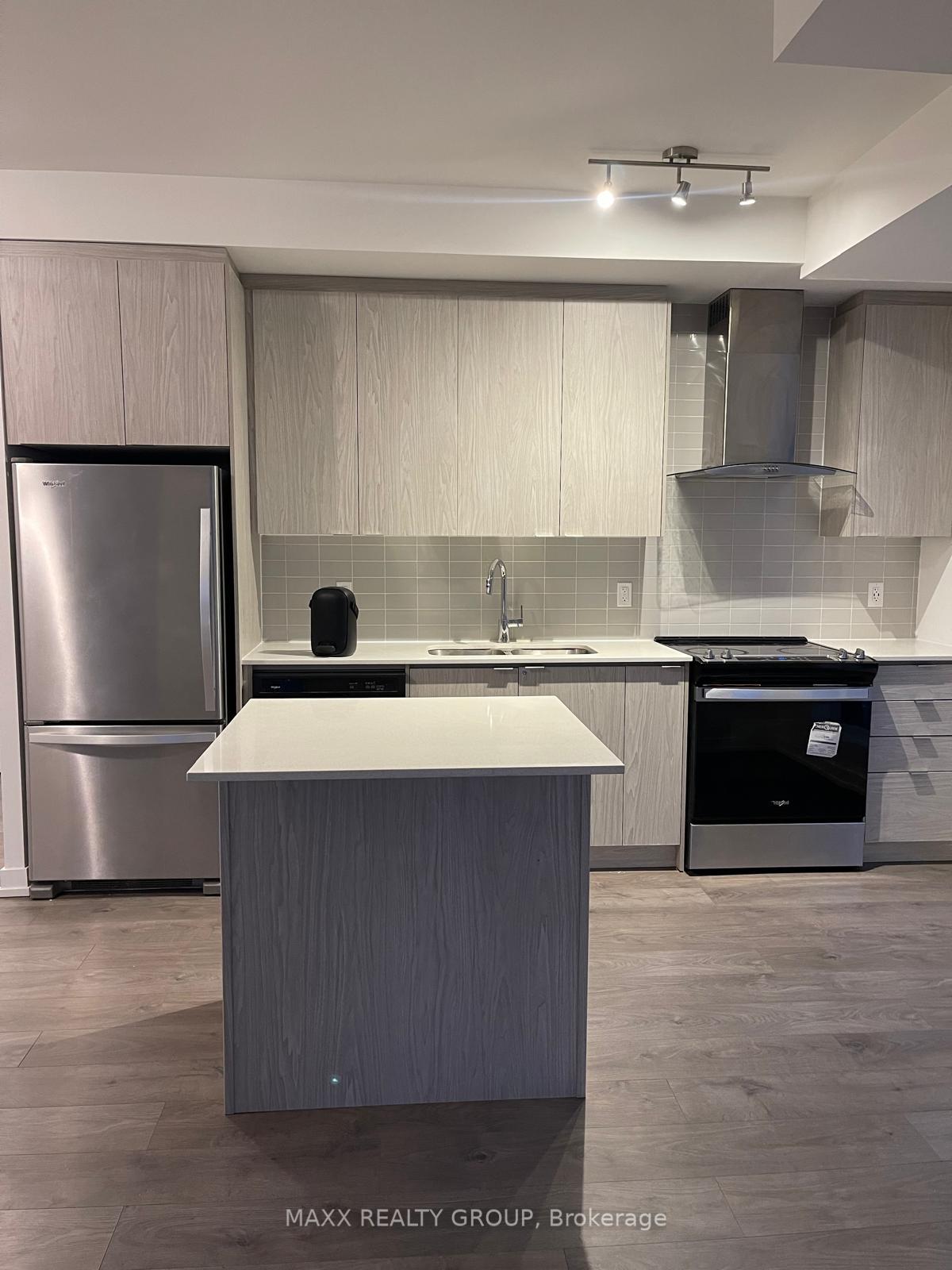 Photo 4 of Unit 702, 55 Duke Street, Kitchener — HOMEH