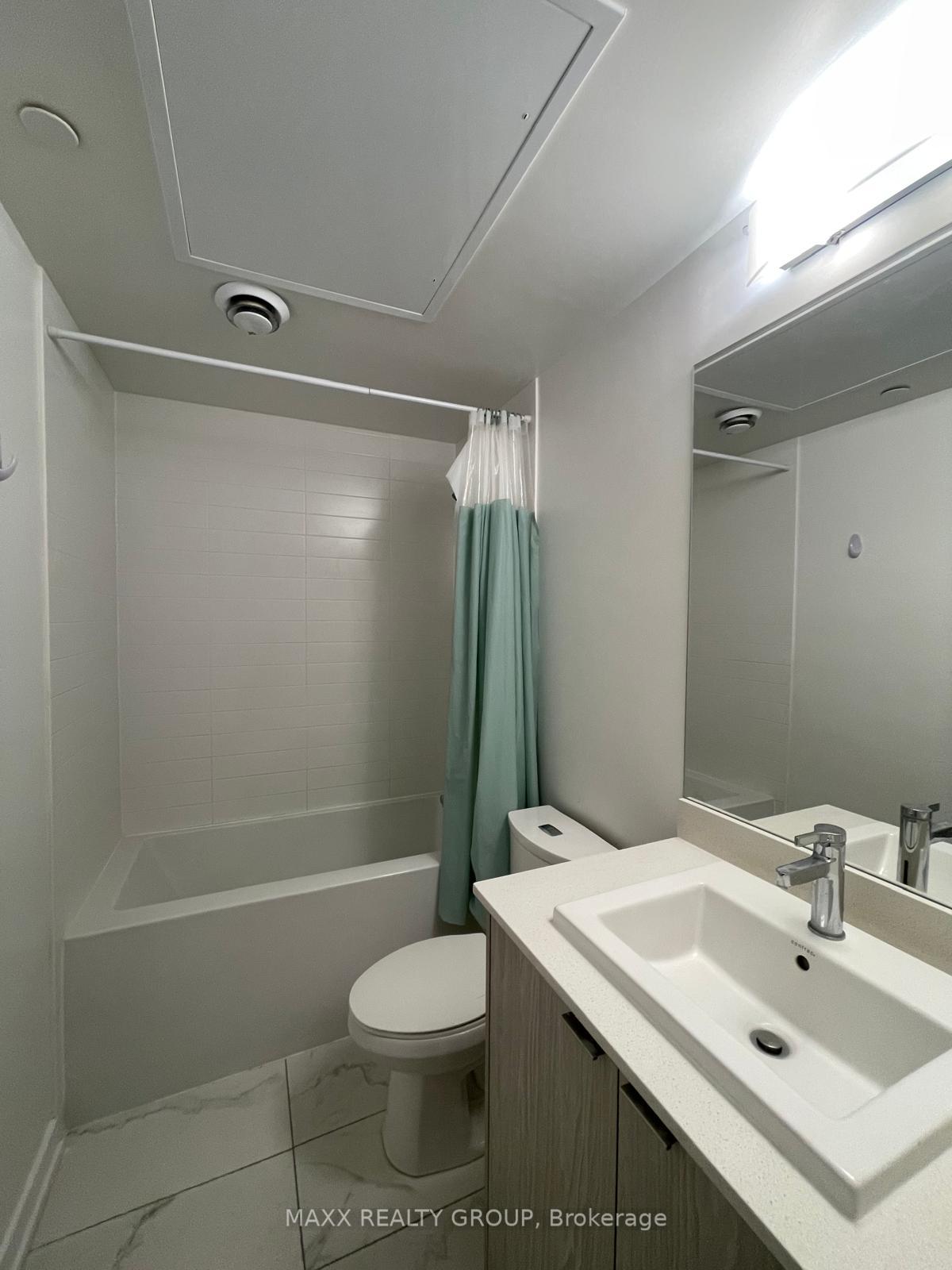 Photo 12 of Unit 702, 55 Duke Street, Kitchener — HOMEH