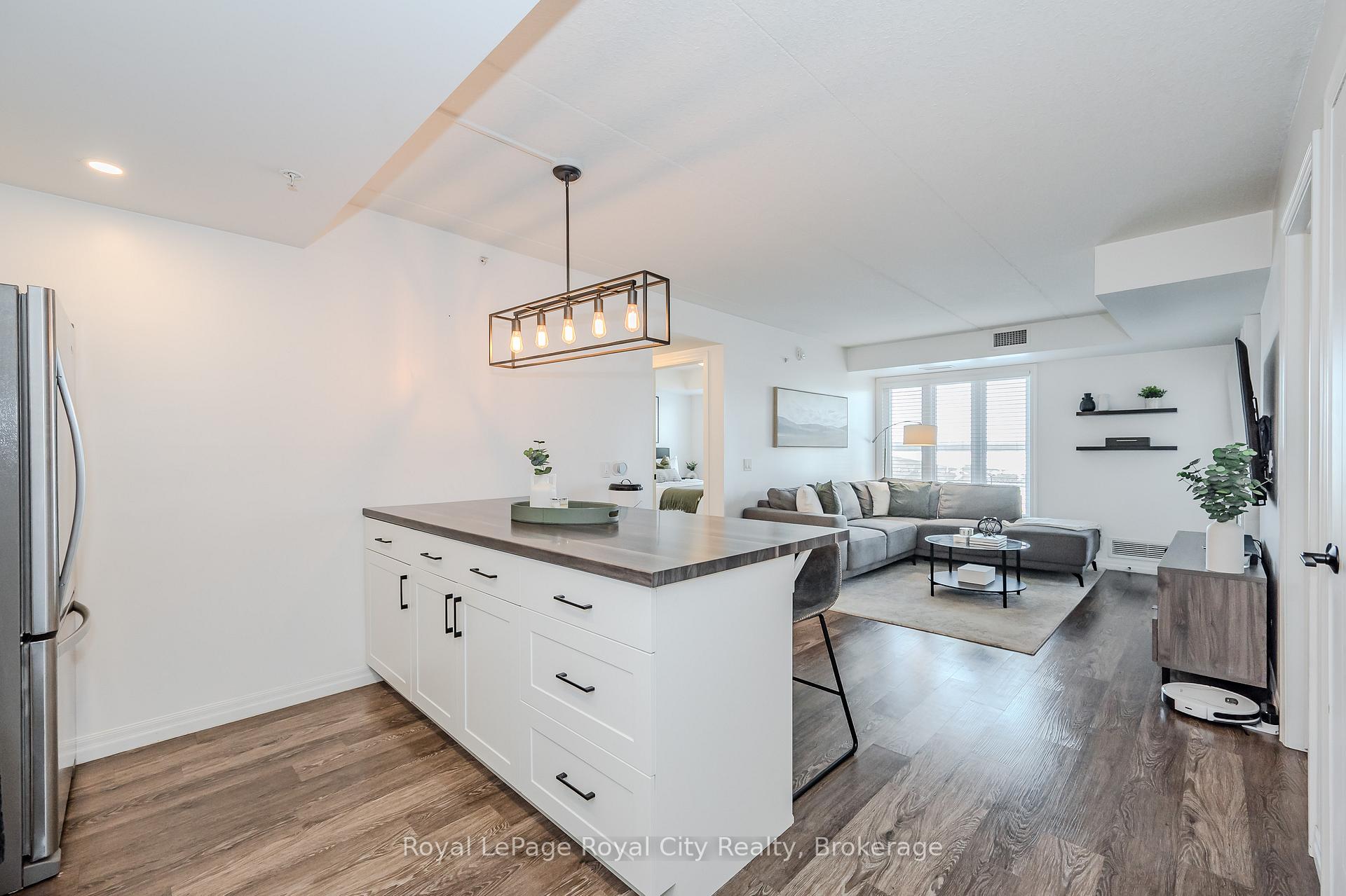 Photo 16 of Unit 205, 108 Summit Ridge Drive, Guelph, Grange Road — HOMEH