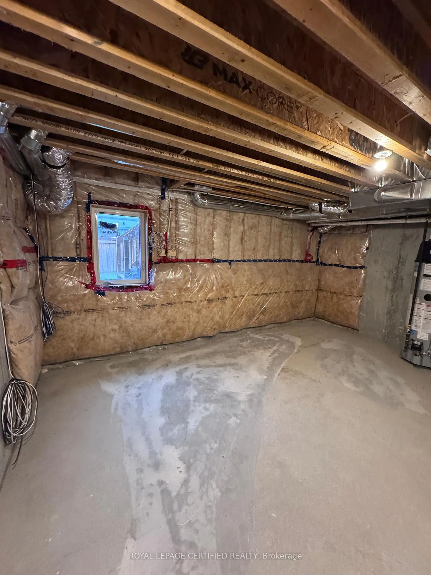 Photo 26 of 25 King George Way, Clarington, Bowmanville — HOMEH