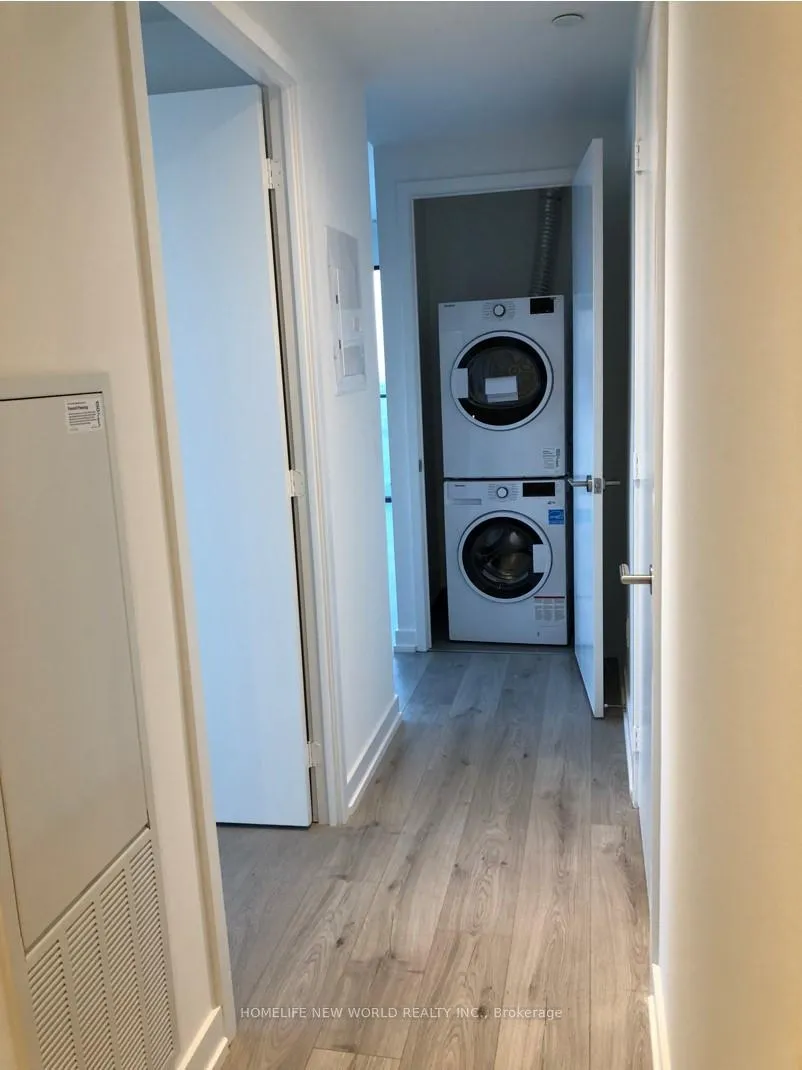Photo 9 of Unit 3504, 161 Roehampton Avenue, Toronto, Mount Pleasant West — HOMEH