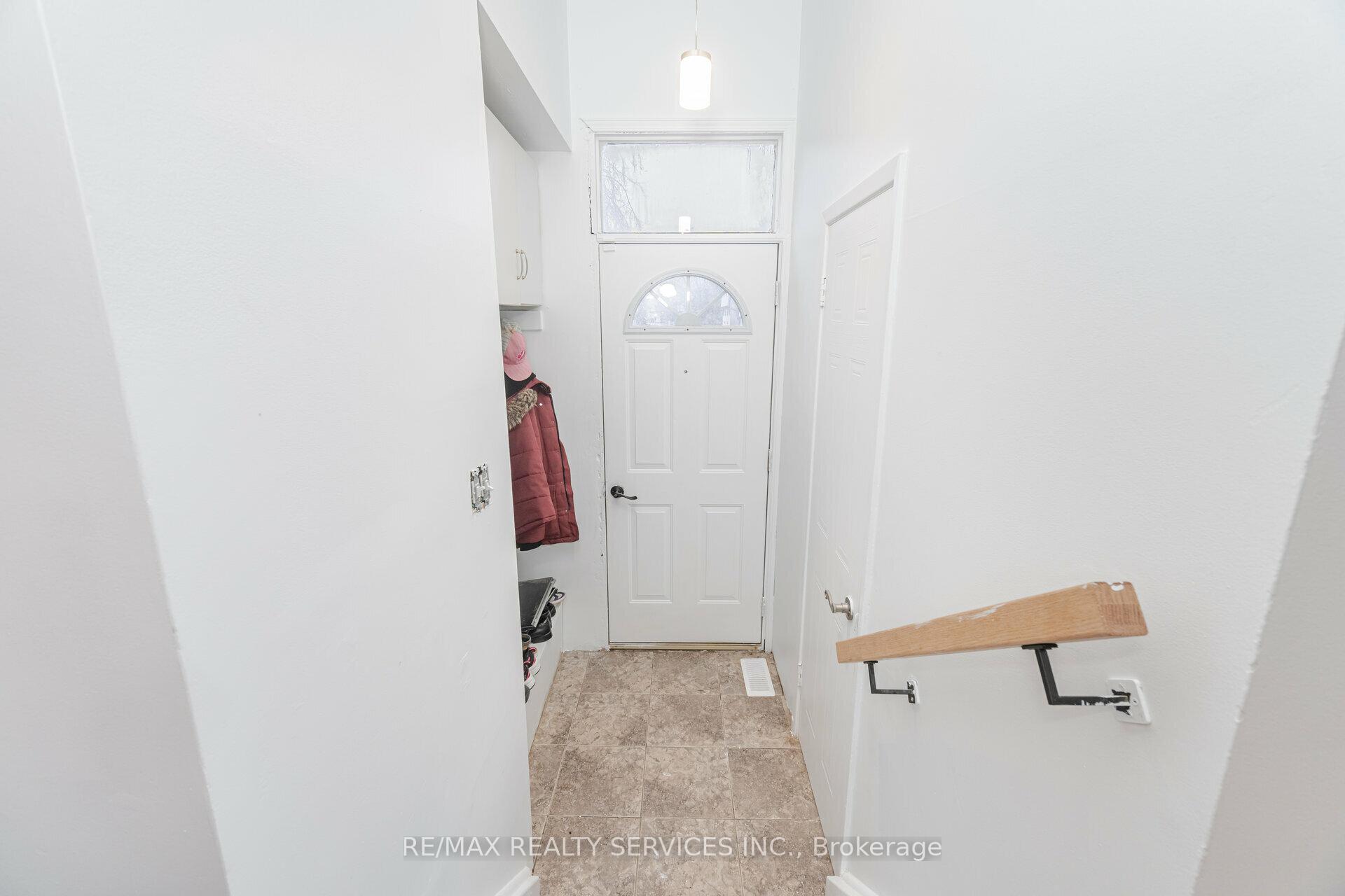 Photo 4 of Unit #67, 1945 Denmar Road, Pickering, Village East — HOMEH