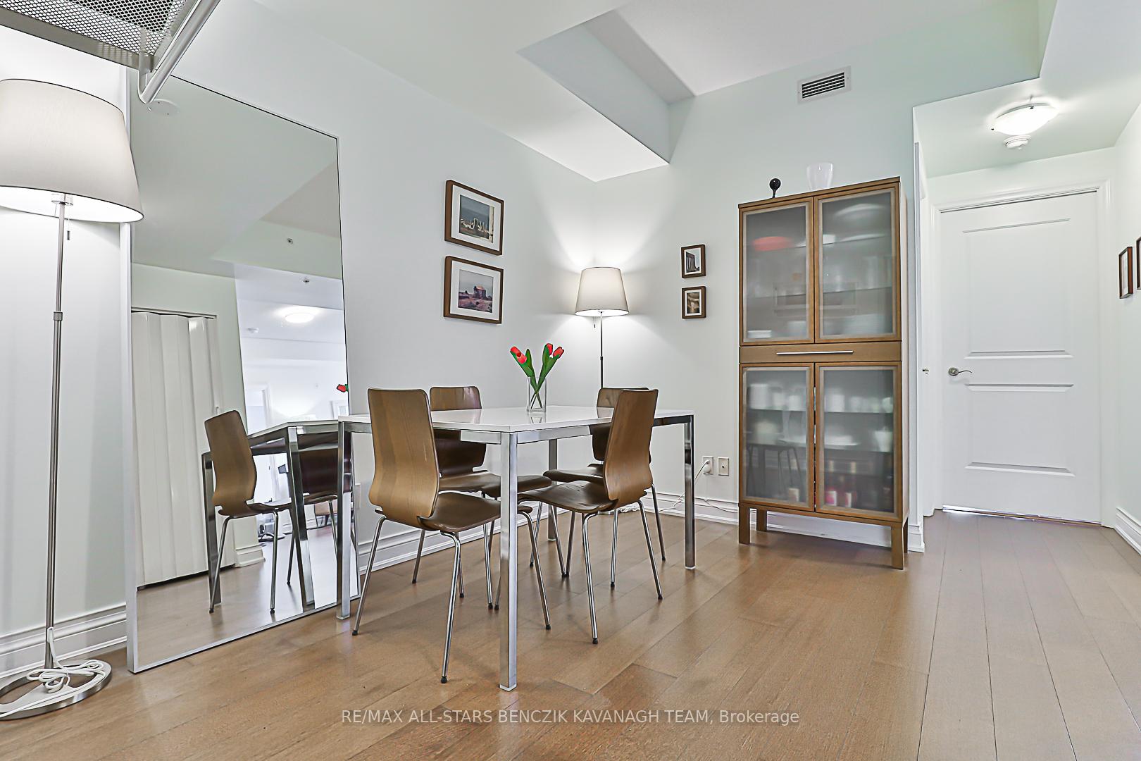 Photo 7 of Unit 323, 68 Main Street N, Markham, Old Markham Village — HOMEH