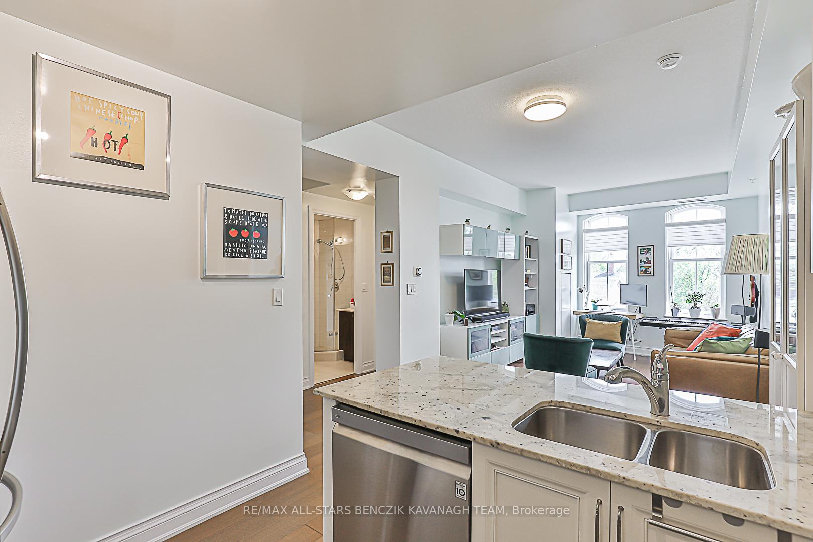 Photo 9 of Unit 323, 68 Main Street N, Markham, Old Markham Village — HOMEH