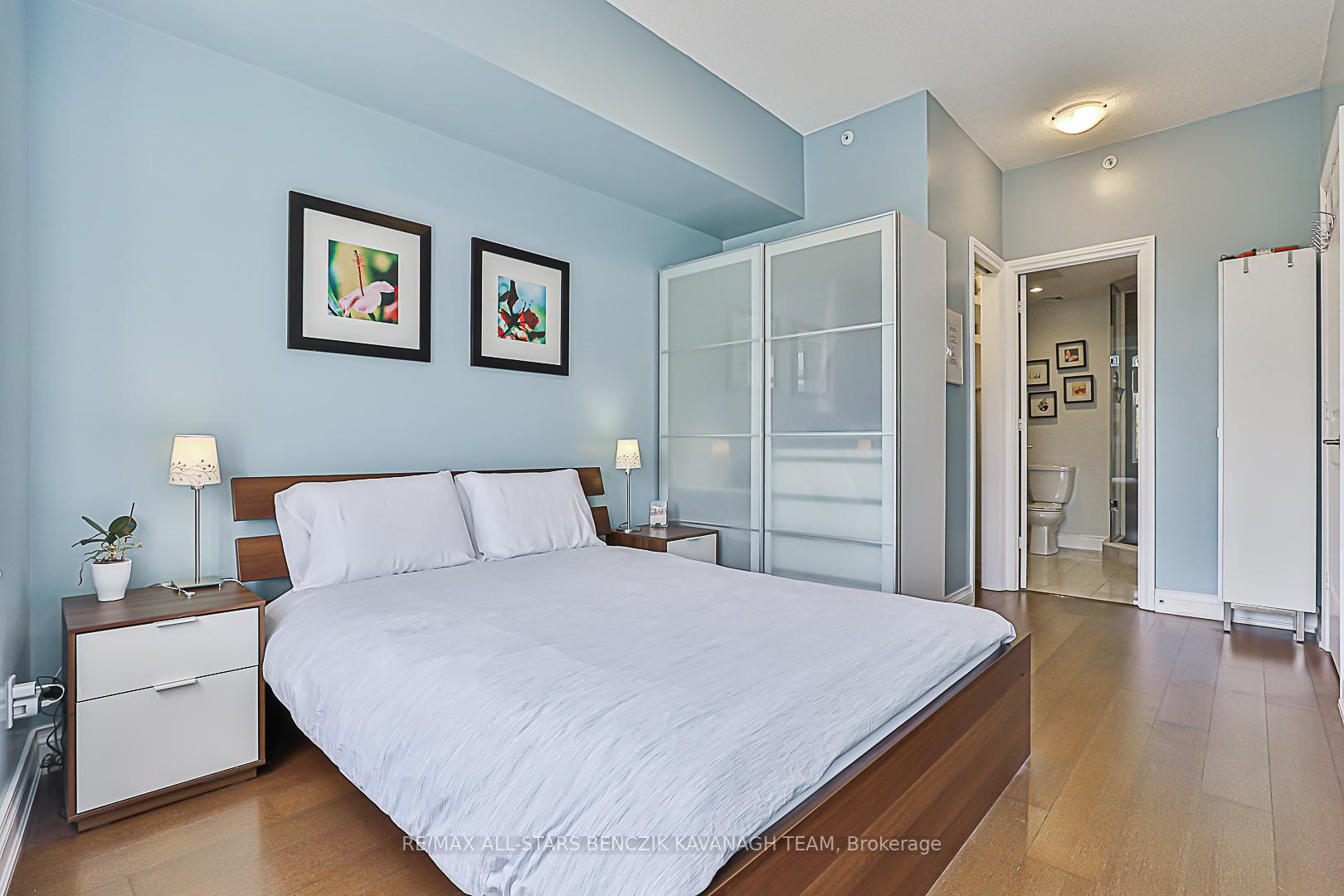 Photo 11 of Unit 323, 68 Main Street N, Markham, Old Markham Village — HOMEH