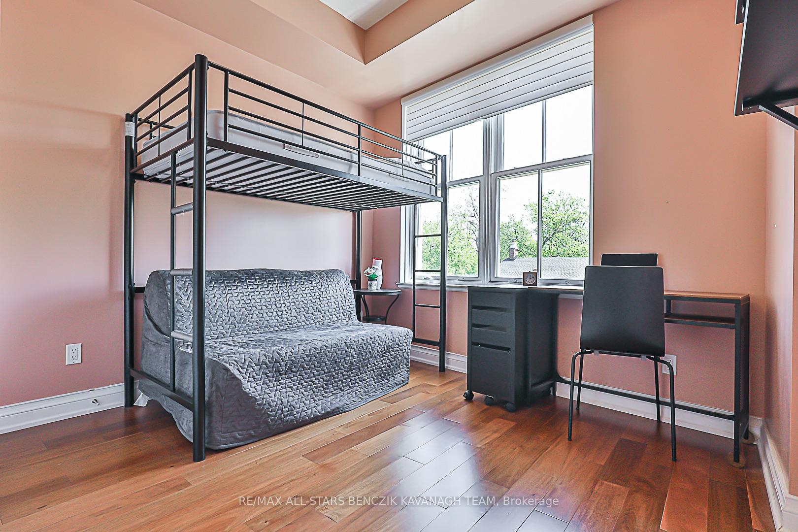 Photo 13 of Unit 323, 68 Main Street N, Markham, Old Markham Village — HOMEH