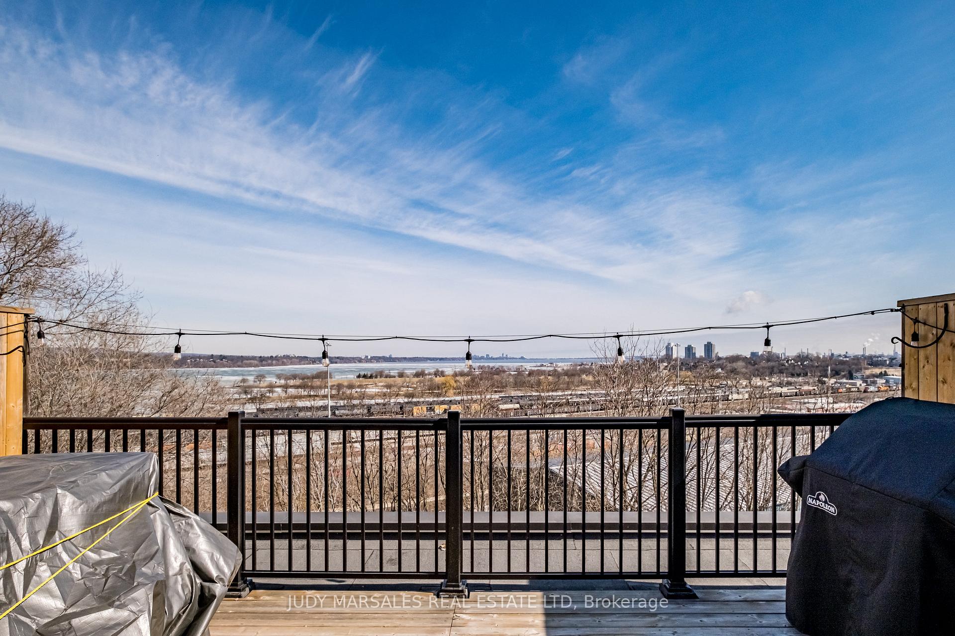Photo 23 of Unit 25, 290 Barton Street W, Hamilton, Strathcona — HOMEH