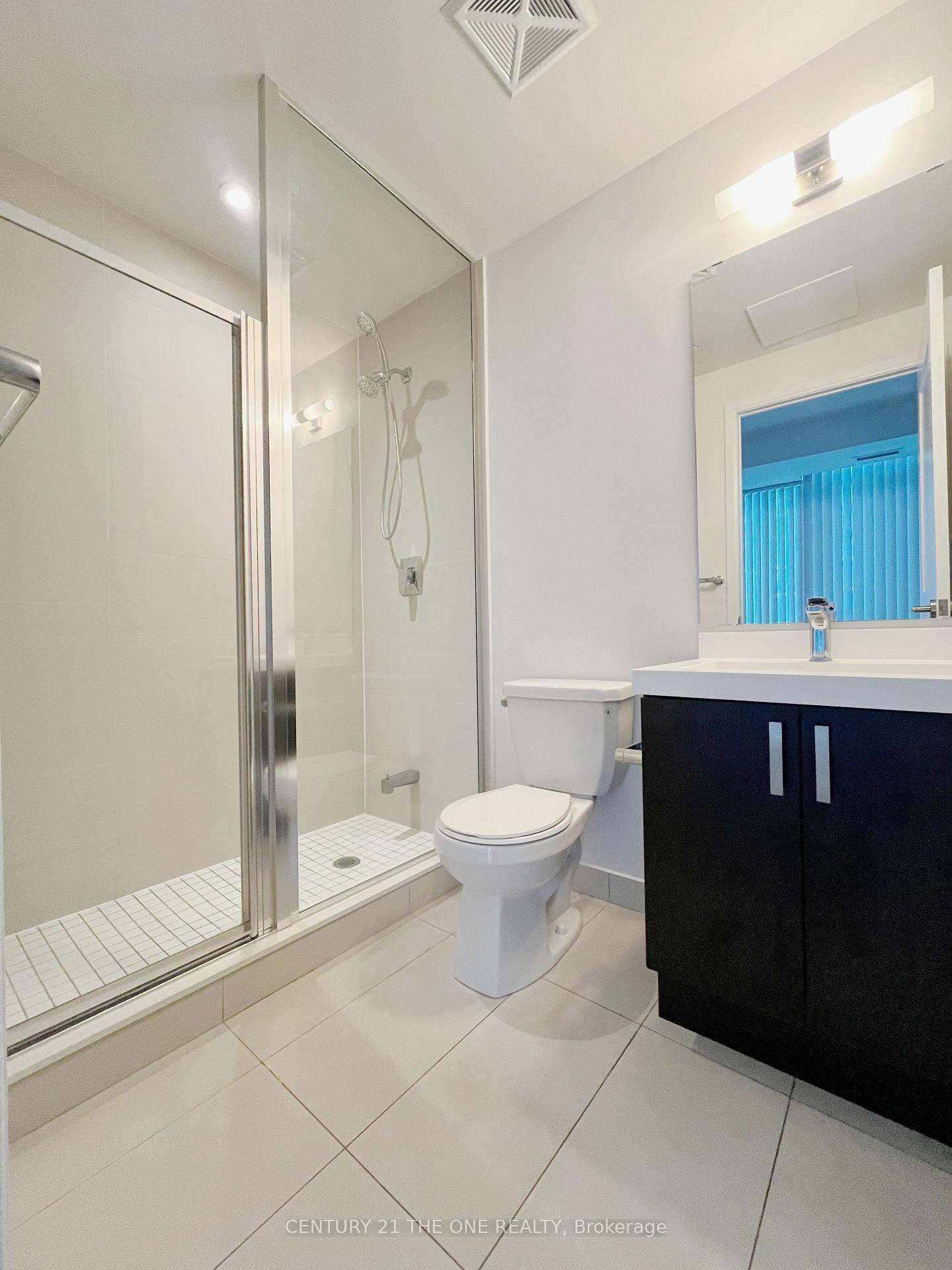 Photo 9 of Unit LPH6, 7895 Jane Street, Vaughan, Concord — HOMEH