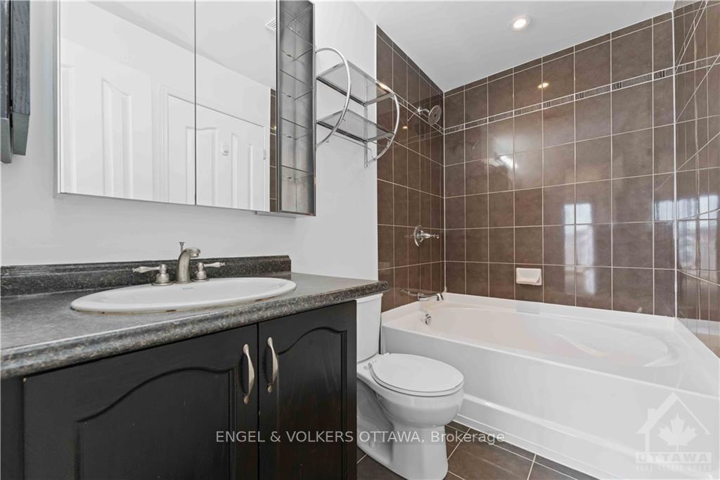 Photo 13 of 236 Tivoli, Ottawa, Merivale Industrial Park/Citiplace — HOMEH
