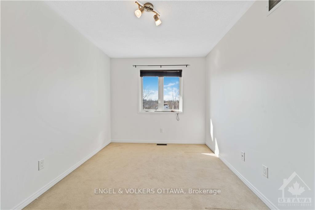 Photo 15 of 236 Tivoli, Ottawa, Merivale Industrial Park/Citiplace — HOMEH