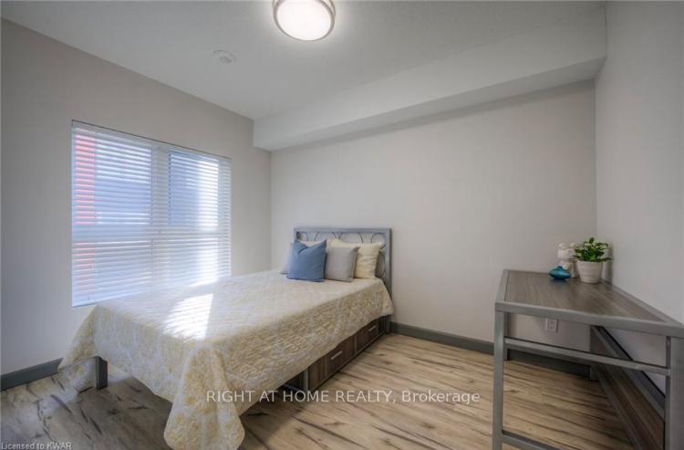 Photo 8 of Unit 2515, 258B Sunview Street, Waterloo, Beechwood/University — HOMEH